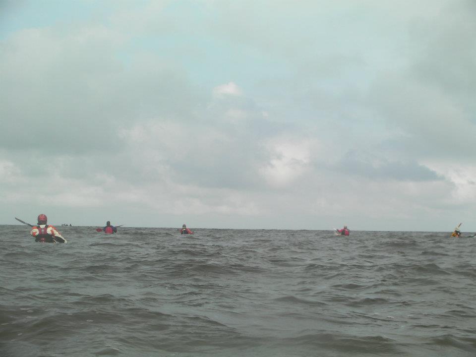 paddling to camaes head
